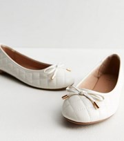 New Look Wide Fit White Quilted Leather-Look Bow Ballerina Pumps